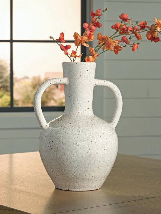 Ashley Express - Dallinworth Vase