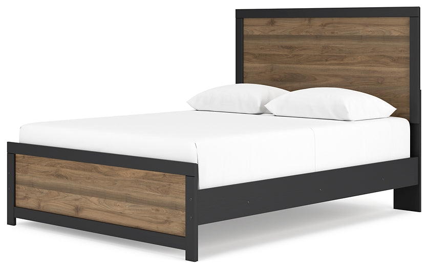 Ashley Express - Vertani Queen Panel Bed