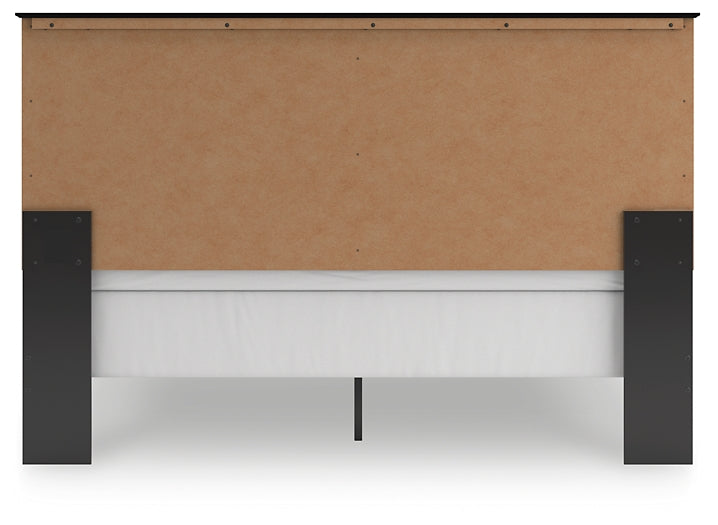 Maribel King Panel Bed with Mirrored Dresser and Nightstand