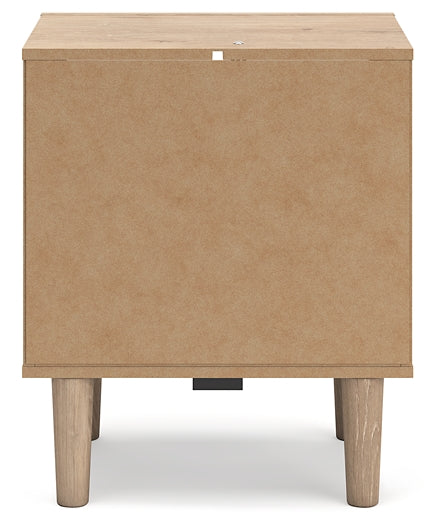 Cielden King Upholstered Bed with Roll Slats, Dresser, Mirror and Nightstand