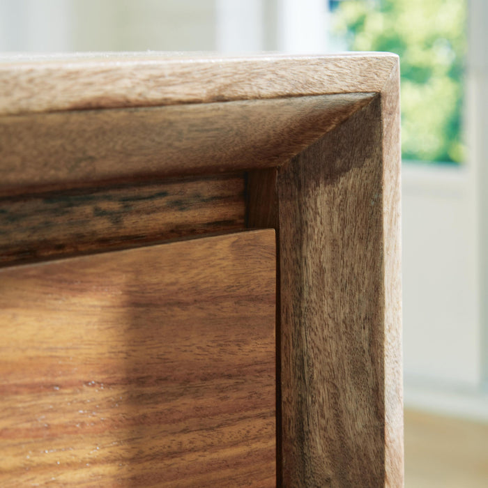 Dressonni Five Drawer Chest