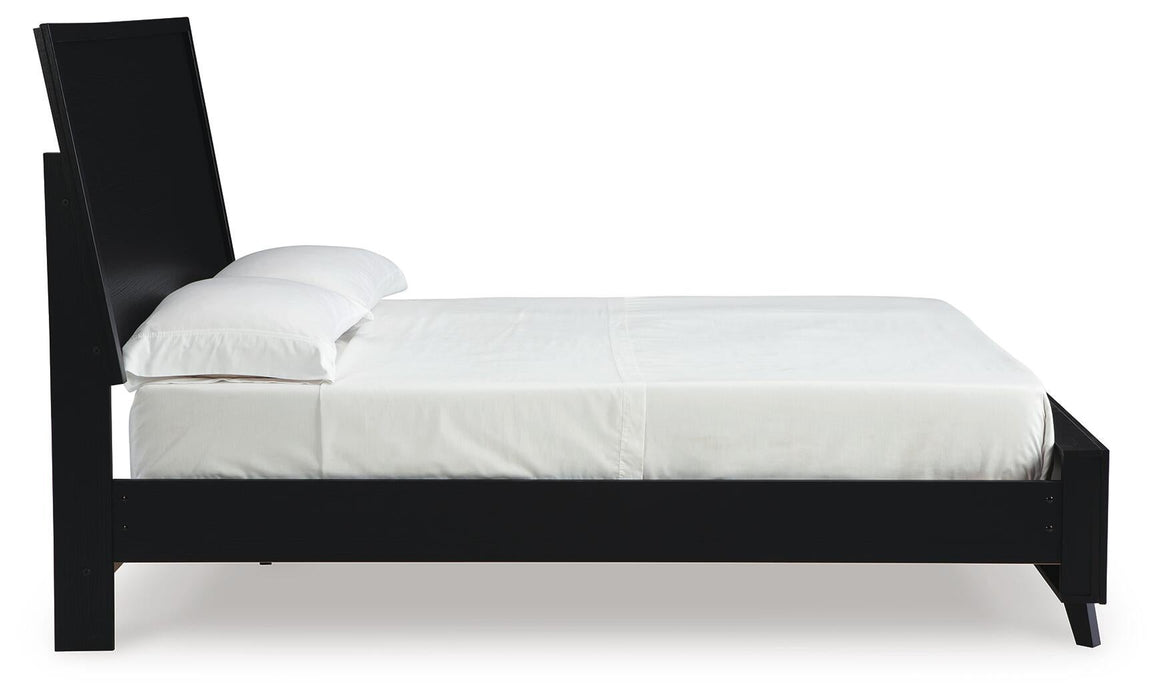 Ashley Express - Danziar Full Panel Bed