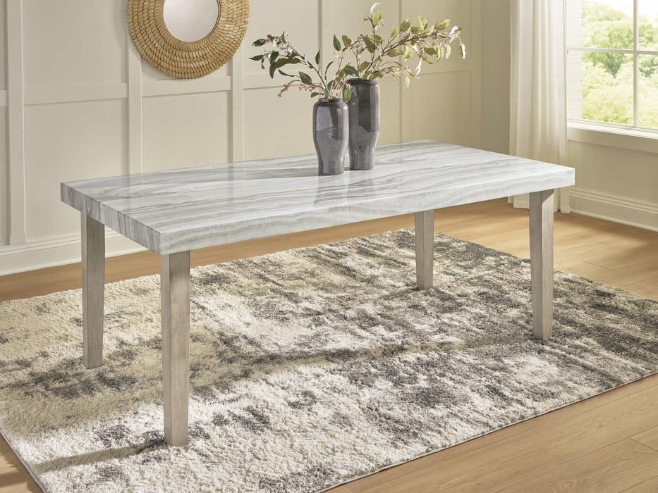 Larawyn Rectangular Dining Room Table